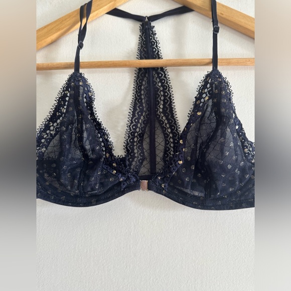 Intimately Free People Navy Blue Front Clasp Racerback Underwire Bralette 32C - Picture 2 of 7